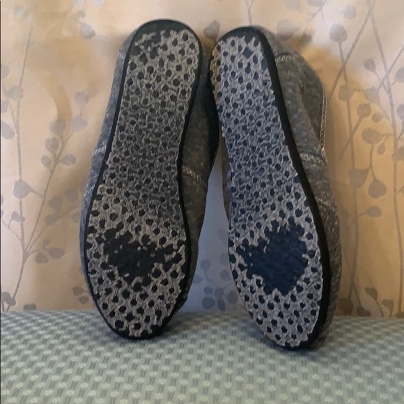 Toms shoes - Picture 3 of 4